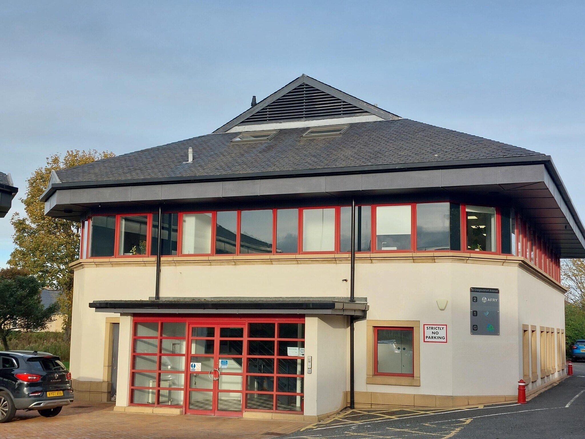 40 Craiglockhart Ave, Edinburgh à louer Photo de l’immeuble– Image 1 sur 9