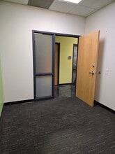 10 Strecker Rd, Ellisville, MO à louer Photo intérieure– Image 1 sur 4