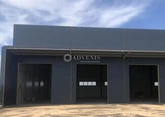 Plus de détails pour Local d'activités à louer