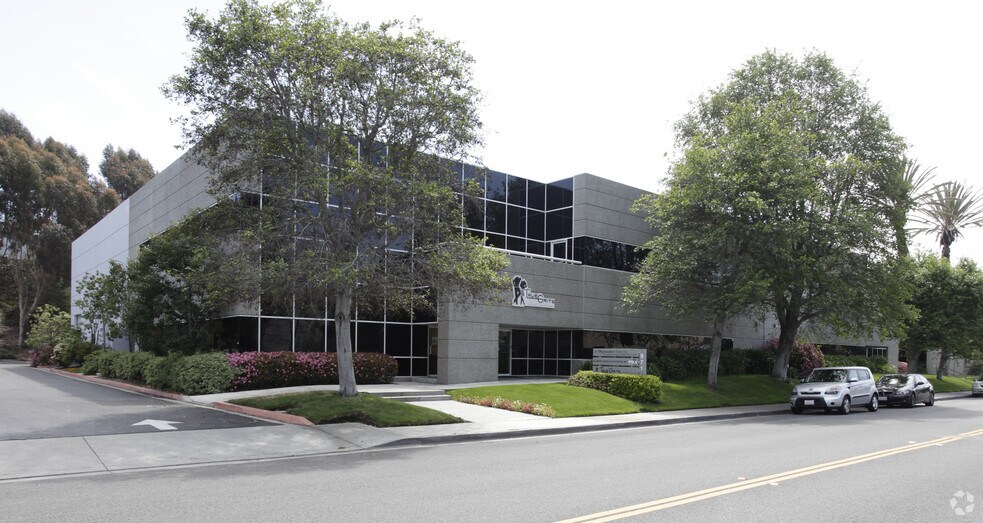 971 Calle Negocio, San Clemente, CA à louer - Photo de l’immeuble – Image 3 sur 5