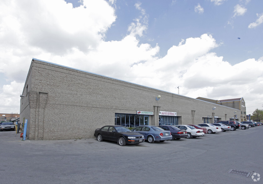 255 Rutherford Rd S, Brampton, ON à vendre - Photo de l’immeuble – Image 2 sur 2