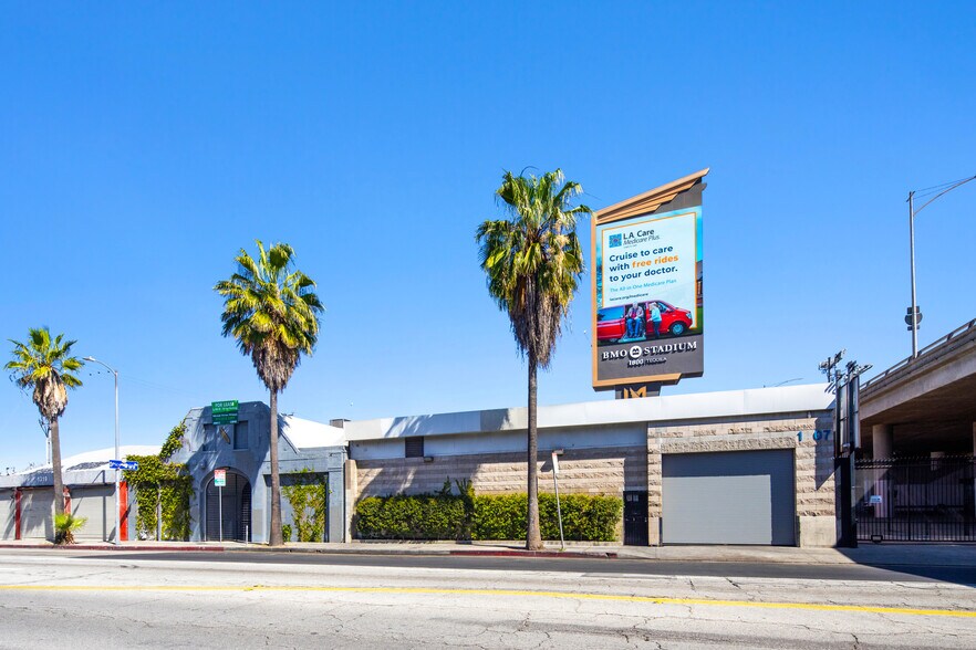 1307 W Pico Blvd, Los Angeles, CA à louer - Photo de l’immeuble – Image 3 sur 11