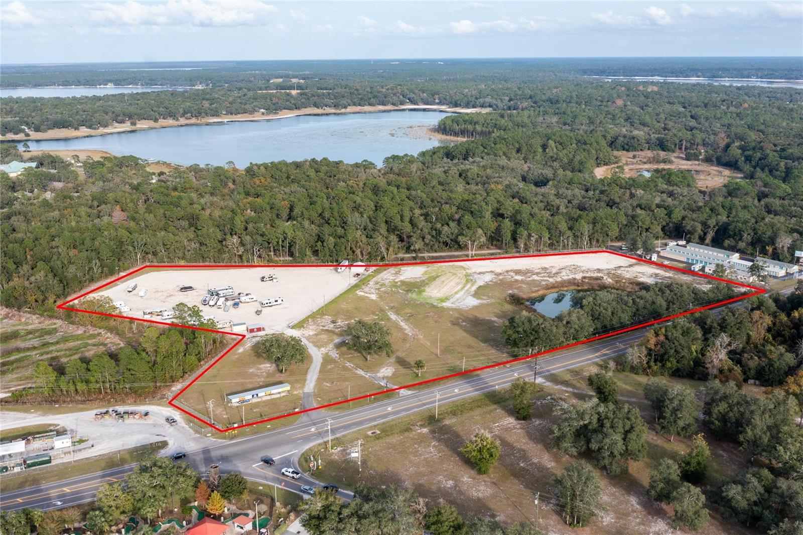 1177 SE Keystone Ave, Keystone Heights, FL à vendre Photo principale– Image 1 sur 18