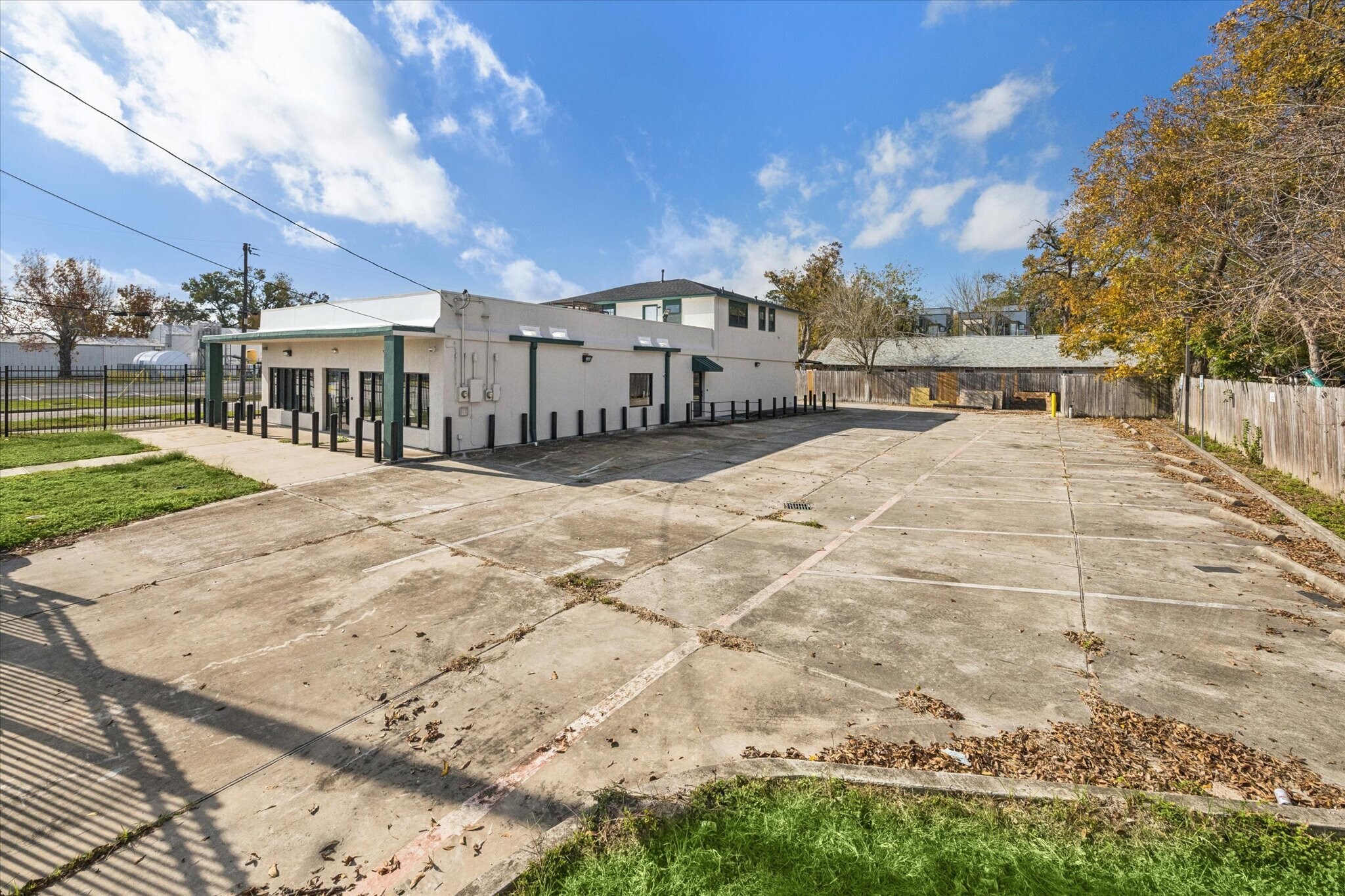 4901 Yale St, Houston, TX à vendre Photo de l’immeuble– Image 1 sur 36