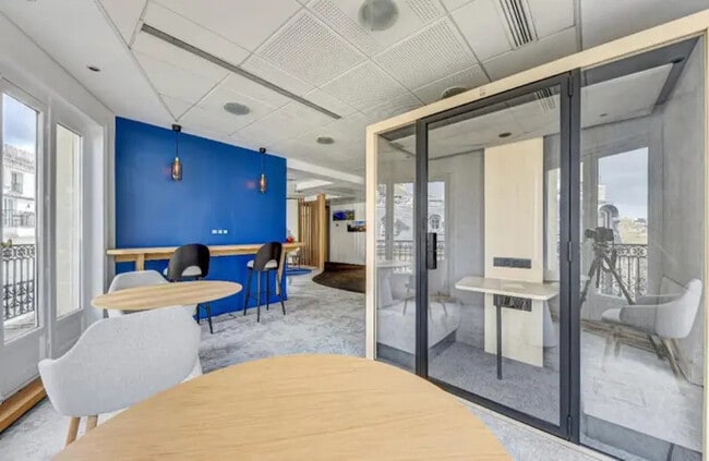 Plus de détails pour 6 Avenue Franklin D. Roosevelt, Paris - Coworking à louer