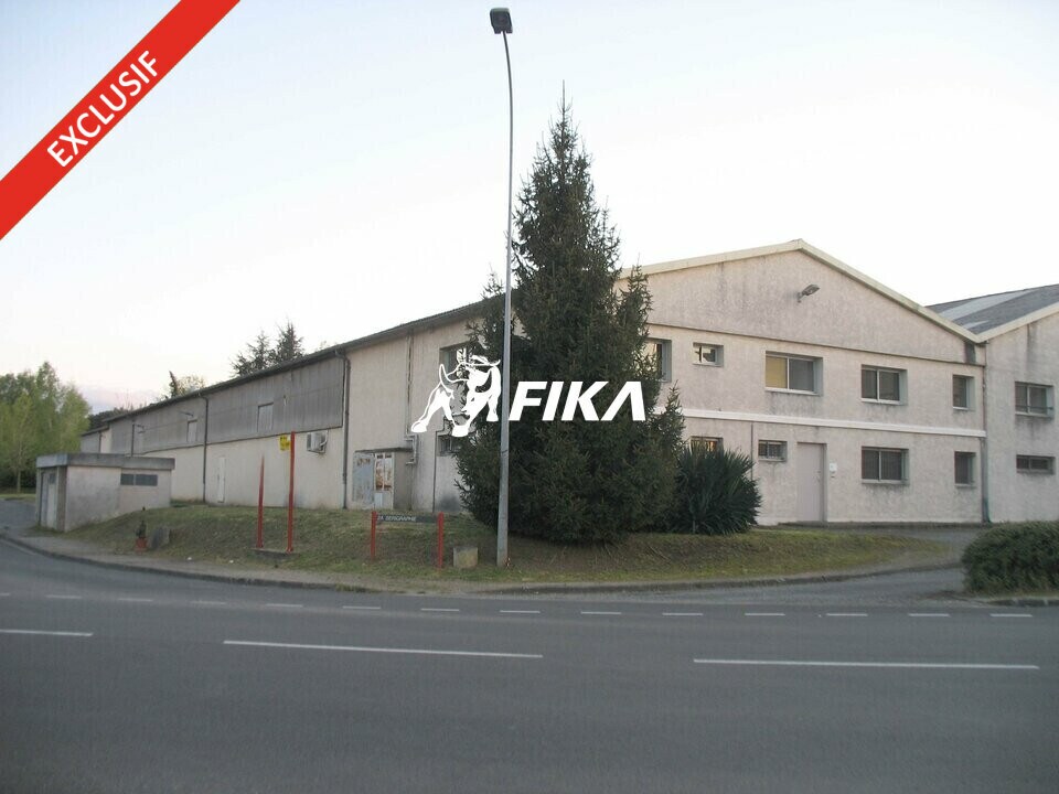 Industriel/Logistique dans Serres Castet à vendre Photo de l’immeuble– Image 1 sur 13