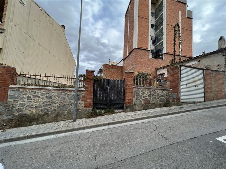Carrer Alacant, 13, Rubí, Barcelona à vendre - Photo principale – Image 1 sur 11