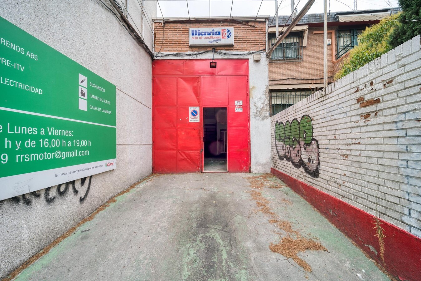 Madrid, MAD 28035 - Lot Pta. 01 - - Photo intérieure - Image 1 of 13
