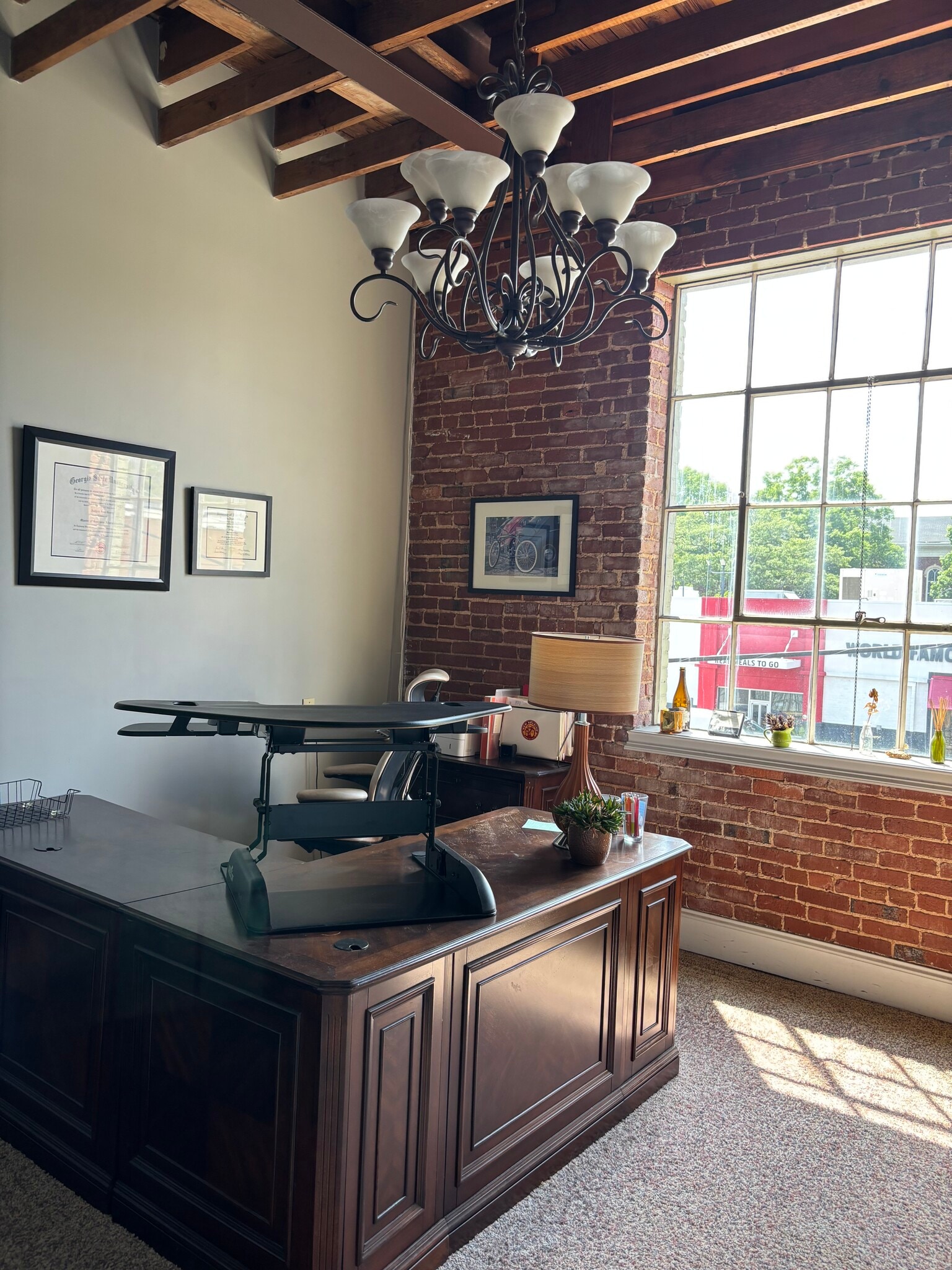 120 E Taylor St, Griffin, GA à louer Photo intérieure– Image 1 sur 3