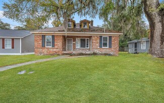 Plus de détails pour 2118 E Gwinnett St, Savannah, GA - Logement à vendre