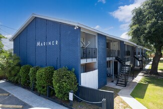 Plus de détails pour 1101 E Main St, League City, TX - Logement à vendre