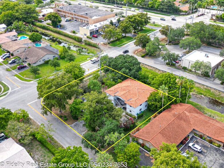 10941 NW 45th St, Coral Springs, FL à vendre - Photo de l’immeuble – Image 3 sur 26