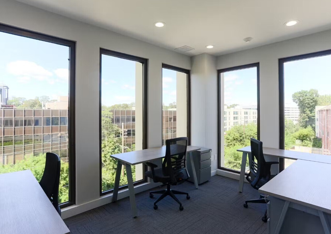 185 Great Neck Rd, Great Neck, NY à louer Photo intérieure– Image 1 sur 1