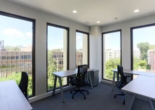 185 Great Neck Rd, Great Neck, NY à louer Photo intérieure– Image 1 sur 1