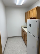 6128 Brookshire Blvd, Charlotte, NC à louer Photo intérieure– Image 2 sur 6