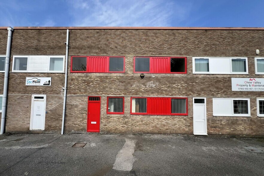 Dixon Rd, Bristol à louer - Photo de l’immeuble – Image 1 sur 6