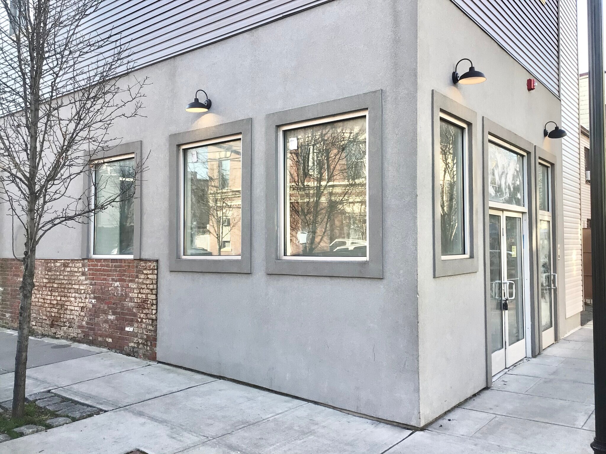 912 Bergenline Ave, Union City, NJ à louer Photo principale– Image 1 sur 15