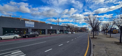 2413-2441 Flatbush Ave, Brooklyn, NY à louer Photo intérieure– Image 2 sur 7