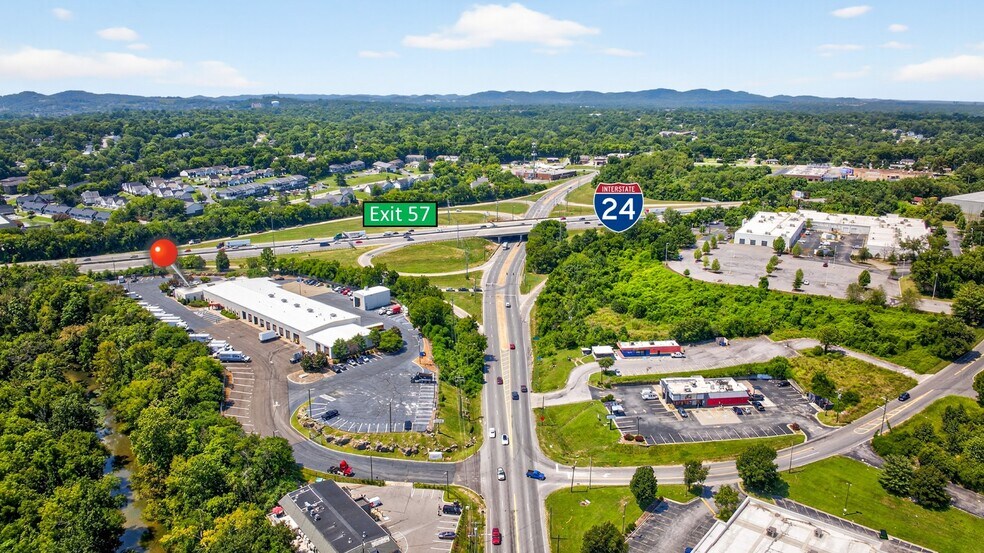 115 Haywood Ln, Antioch, TN à louer - Photo de l’immeuble – Image 2 sur 3