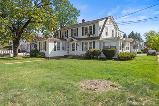 Plus de détails pour 545 Smithfield Rd, North Smithfield, RI - Logement à vendre