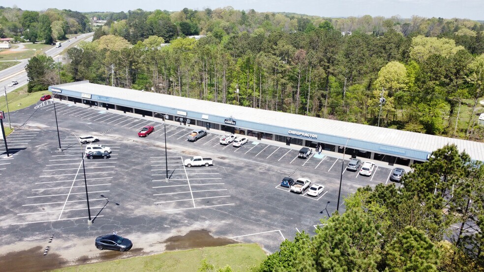 1021 Us-431, Anniston, AL à louer - Photo de l’immeuble – Image 2 sur 5