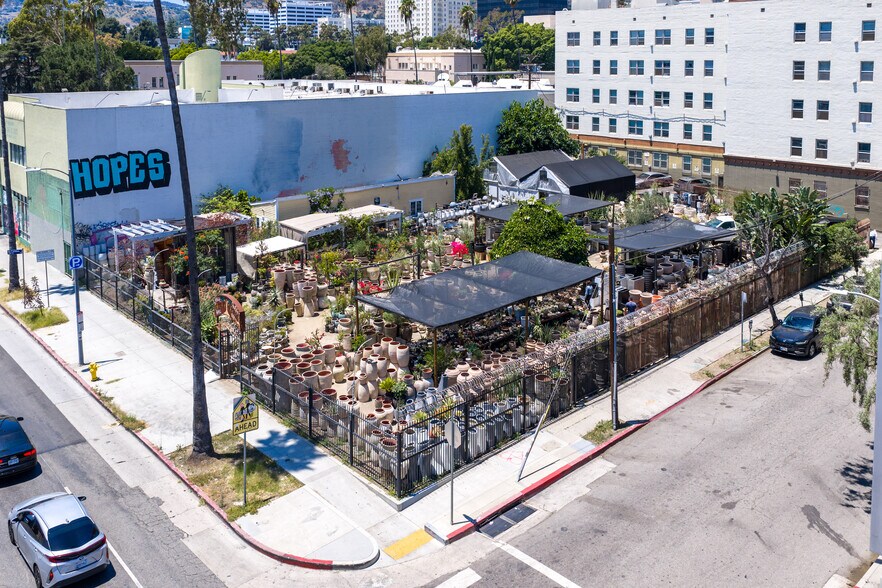 6751 W Sunset Blvd, Hollywood, CA à vendre - Photo principale – Image 1 sur 4