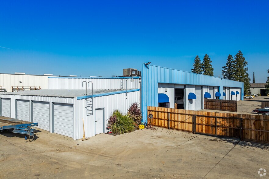 3765-3793 Wilcox Rd, Stockton, CA à louer - Photo de l’immeuble – Image 2 sur 4