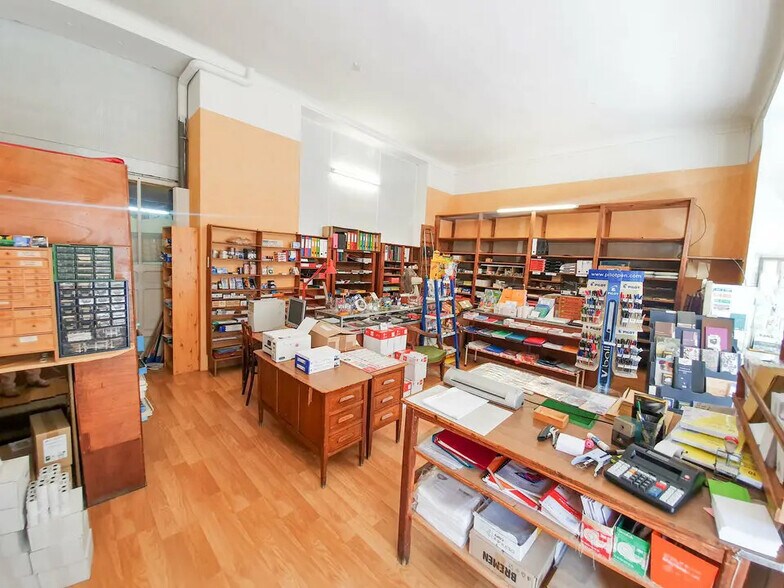 Local commercial dans Nice à louer - Photo de l’immeuble – Image 2 sur 3