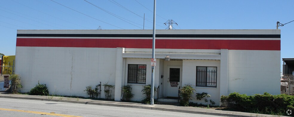 2101 Carden St, San Leandro, CA à louer - Photo de l’immeuble – Image 2 sur 5