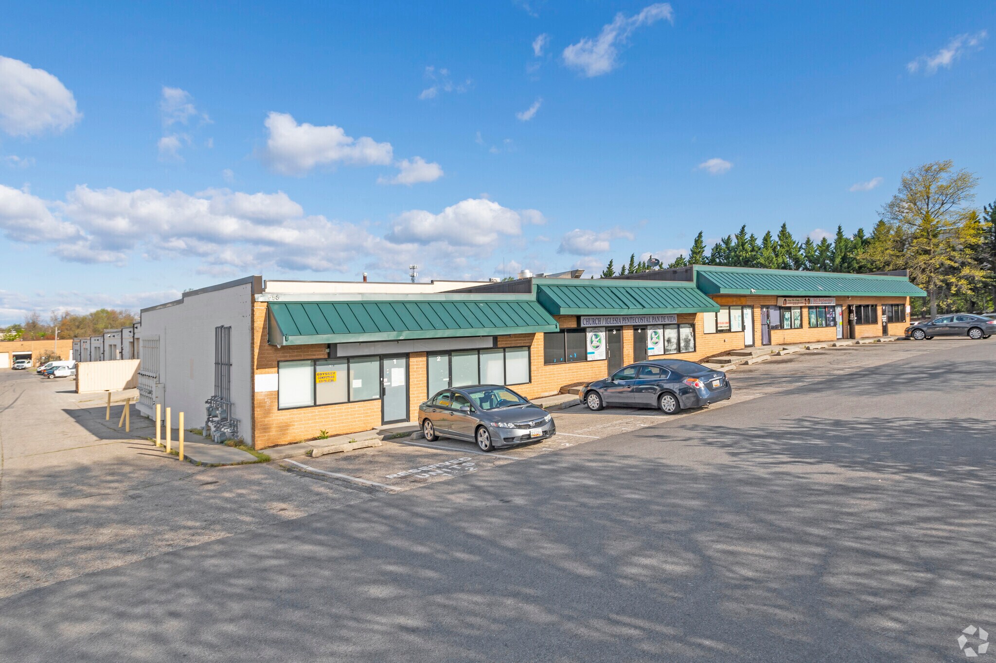 550 N Crain Hwy, Glen Burnie, MD à louer Photo principale– Image 1 sur 7