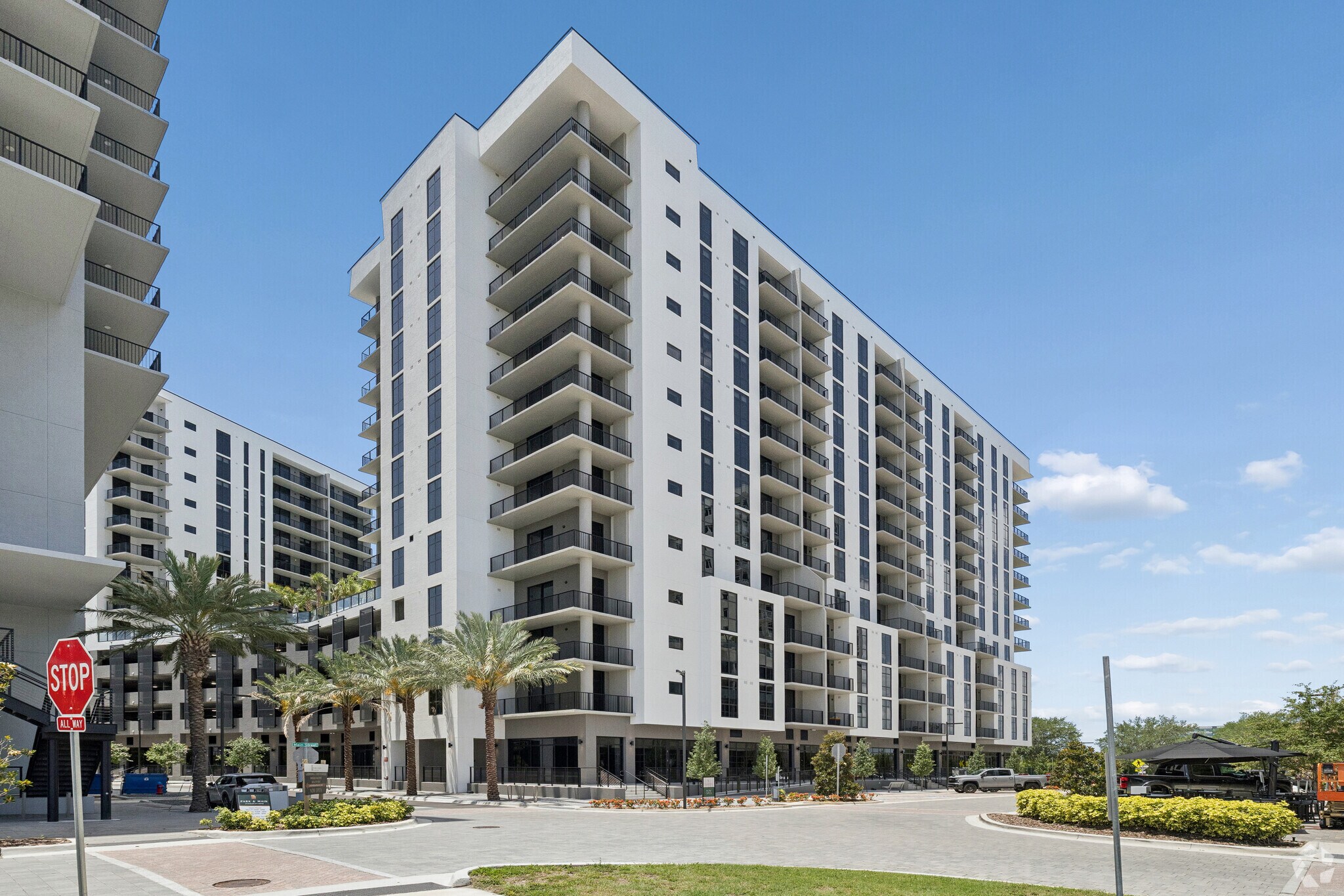101 Main St N, Saint Petersburg, FL à louer Photo de l’immeuble– Image 1 sur 7