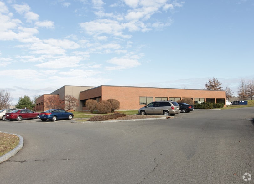 385 Jordan Rd, Troy, NY à louer - Photo principale – Image 1 sur 10