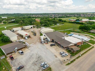 Plus de détails pour 700 N Main St, Keller, TX - Local commercial à vendre
