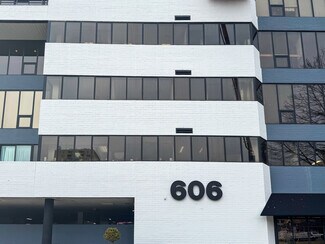 Plus de détails pour 606 Baltimore Ave, Towson, MD - Bureau à vendre