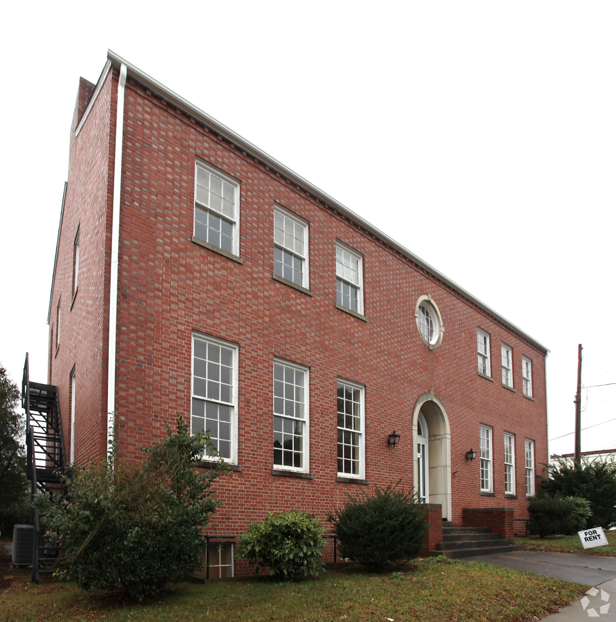 1 S Salisbury St, Lexington, NC à louer Photo principale– Image 1 sur 6