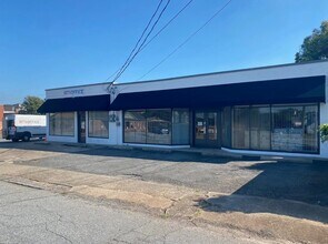 211-213 W Whitner St, Anderson, SC à louer Photo de l’immeuble– Image 1 sur 4