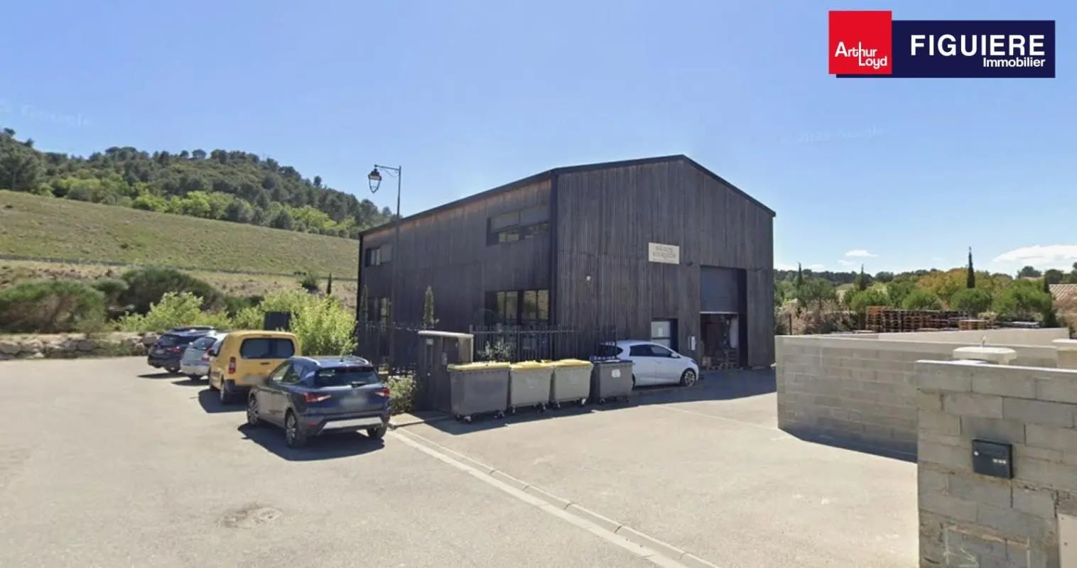 Local d’activités dans Charleval à louer Photo de l’immeuble– Image 1 sur 15