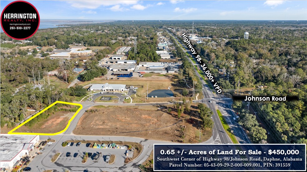 Johnson Road, Daphne, AL à vendre - Photo principale – Image 1 sur 4