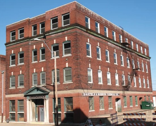 1400 St Louis Ave, Kansas City, MO à louer Photo de l’immeuble– Image 1 sur 8