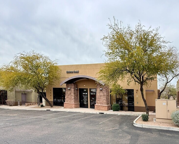 2525 W Carefree Hwy, Phoenix, AZ à vendre - Photo de l’immeuble – Image 2 sur 3