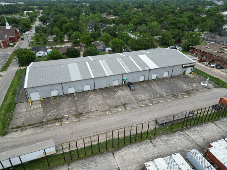 1001 Dumont St, South Houston, TX à vendre - Photo de l’immeuble – Image 3 sur 30