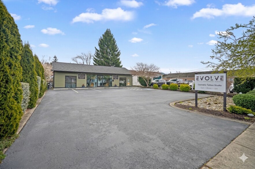 1714 S 2nd St, Mount Vernon, WA à louer - Photo de l’immeuble – Image 3 sur 13