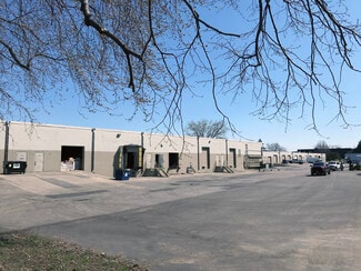 Plus de détails pour 1103-1151 Riverwood Dr, Burnsville, MN - Différents types d’espaces à louer