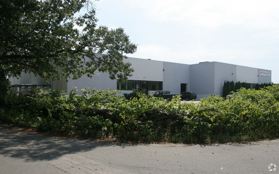 440 George Washington Hwy, Smithfield, RI à louer - Photo de l’immeuble – Image 2 sur 7