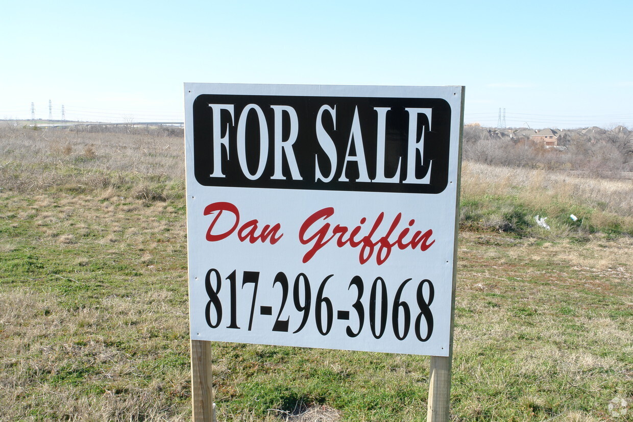 3815 & 3816 FM 4 (Acton Highway), Granbury, TX à vendre Photo de l’immeuble– Image 1 sur 4