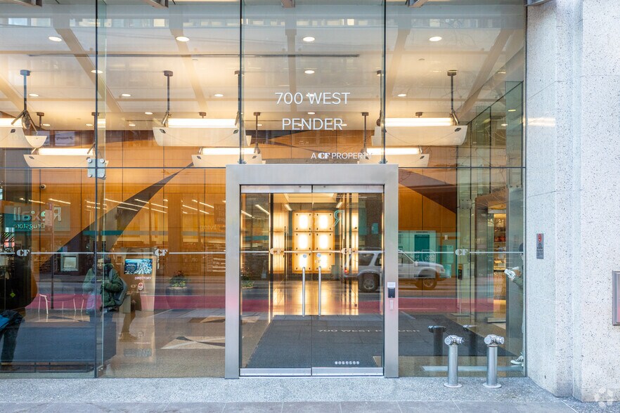 700 W Pender St, Vancouver, BC à louer - Photo de l’immeuble – Image 3 sur 9