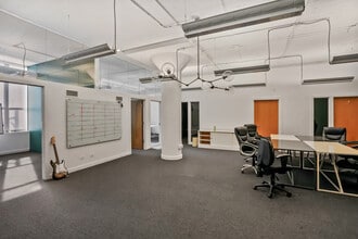 222 W Ontario St, Chicago, IL à louer Photo intérieure– Image 1 sur 5