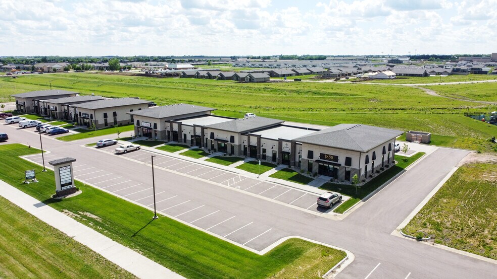 251 N Cliff Ave, Harrisburg, SD à louer - Aérien – Image 3 sur 5