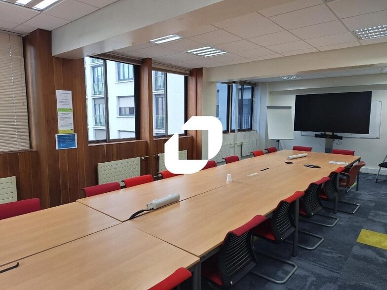 Bureau dans Paris à louer - Photo intérieure – Image 2 sur 19