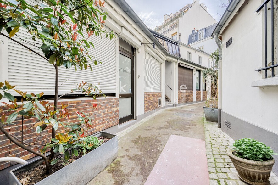 Avenue Niel, Paris à vendre - Photo de l’immeuble – Image 1 sur 1
